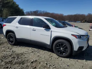 2019 Chevrolet Traverse LS z VIN 1GNEVFKW3KJ251580, wystawiony jako Copart lot #49617665 z przebiegiem 83 159 mil mil oraz Szkoda całkowita • Salvage title. Historia ofert i sprzedaży dostępna na DreamBid. Obrazek 4.
