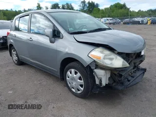 2007 Nissan Versa SL with VIN 3N1BC13E07L351696, listed as a IAAI auction lot 42277881 with 121,858 mi miles and . Bid and sale history available at DreamBid. Image 1.