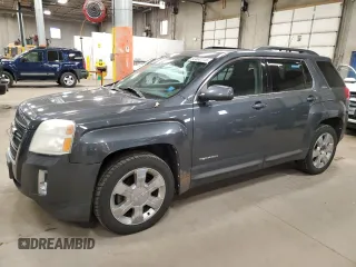 2011 GMC Terrain SLT-1 z VIN 2CTFLVE57B6315122, wystawiony jako Copart lot #52800115 z przebiegiem 134 620 mil mil oraz Czysty tytuł • Clean title. Historia ofert i sprzedaży dostępna na DreamBid. Obrazek 1.