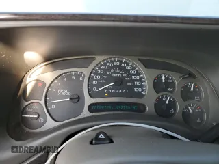2006 GMC Sierra Denali z VIN 2GTEK63N561121615, wystawiony jako Copart lot #73488154 z przebiegiem 197 788 mil mil oraz Szkody całkowita. Historia ofert i sprzedaży dostępna na DreamBid. Obrazek 9.