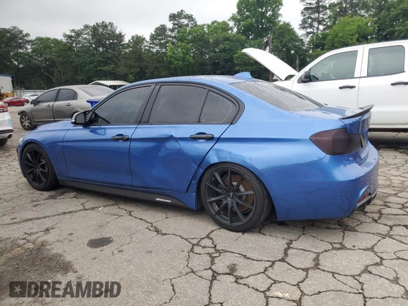 2013 BMW 3 Series 335i xDrive z VIN WBA3B9C57DJ899469, wystawiony jako Copart lot #59696905 z przebiegiem 123 340 mil mil oraz Szkoda całkowita • Salvage title. Historia ofert i sprzedaży dostępna na DreamBid. Obrazek 2.