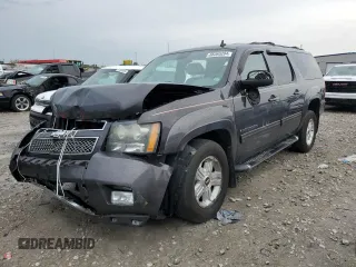 2011 Chevrolet Suburban LT with VIN 1GNSKJE3XBR259726, listed as a Copart auction lot 66365284 with 210,577 mi miles and Salvage Title. Bid and sale history available at carsss.com. Image 1.