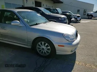 2005 Hyundai Sonata GLS with VIN KMHWF35H95A152168, listed as a Copart auction lot 75335594 with 132,068 mi miles and Salvage Title. Bid and sale history available at carsss.com. Image 11.