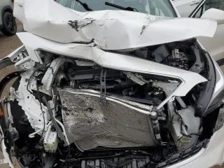 2021 Cadillac XT4 FWD Luxury z VIN 1GYAZAR48MF018135, wystawiony jako Copart lot #43023665 z przebiegiem 54 271 mil mil oraz Szkoda całkowita • Salvage title. Historia ofert i sprzedaży dostępna na DreamBid. Obrazek 14.
