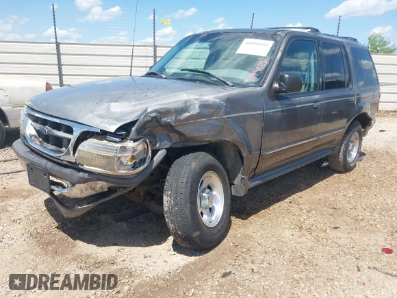 1998 Ford Explorer with VIN 1FMZU32X5WUB79785, listed as a IAAI auction lot 41958251 with 156,787 mi miles and . Bid and sale history available at DreamBid. Image 2.