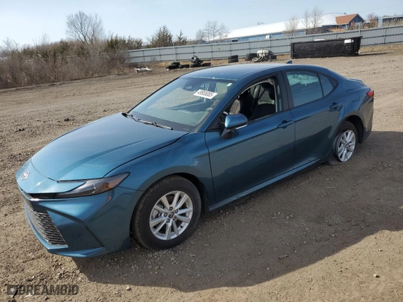 2025 Toyota Camry LE with VIN 4T1DAACK1SU533368, listed as a Copart auction lot 49908085 with 5,265 mi miles and Salvage Title. Bid and sale history available at carsss.com. Image 1.