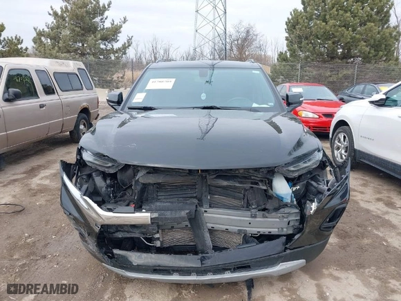 2019 Chevrolet Blazer with VIN 3GNKBGRS8KS642727, listed as a IAAI auction lot 41708709 with 86,184 mi miles. Bid and sale history available at carsss.com. Image 12.