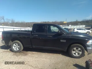 2018 Ram 1500 Express with VIN 1C6RR6FG0JS131656, listed as a IAAI auction lot 41640173 with 56,025 mi miles and . Bid and sale history available at DreamBid. Image 13.