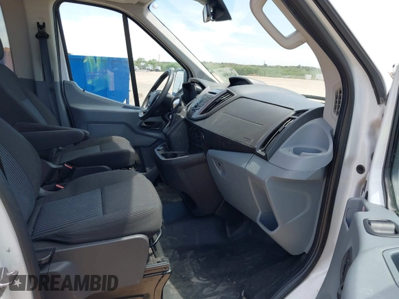 2019 Ford Transit Passenger XL с VIN 1FBZX2CM6KKA99660, выставлен на аукционе IAAI как лот 42318961 с пробегом 112 836 миль миль и . История ставок и продаж доступна на DreamBid. Изображение 5.