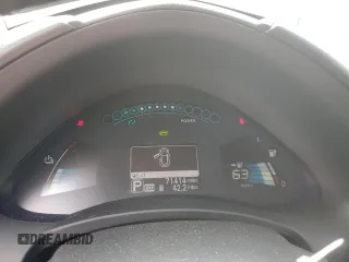2014 Nissan LEAF SV z VIN 1N4AZ0CP1EC333371, wystawiony jako Copart lot #55648645 z przebiegiem 71 414 mil mil oraz Szkoda całkowita • Salvage title. Historia ofert i sprzedaży dostępna na DreamBid. Obrazek 9.