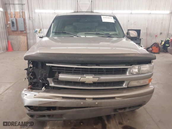 2001 Chevrolet Tahoe LS with VIN 1GNEK13T31J122690, listed as a IAAI auction lot 41824624 with 1 mi miles. Bid and sale history available at carsss.com. Image 13.