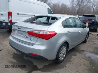 2015 Kia Forte LX with VIN KNAFX4A65F5256000, listed as a IAAI auction lot 41546225 with 135,106 mi miles. Bid and sale history available at carsss.com. Image 4.