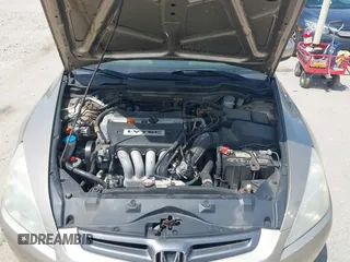 2003 Honda Accord LX z VIN 1HGCM55363A136733, wystawiony jako IAAI lot #42381107 z przebiegiem 124 907 mil mil oraz . Historia ofert i sprzedaży dostępna na DreamBid. Obrazek 10.