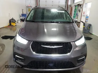 2023 Chrysler Pacifica Limited with VIN 2C4RC1GG8PR535410, listed as a Copart auction lot 60606085 with 74,370 mi miles and Clean title. Bid and sale history available at DreamBid. Image 5.