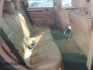 2011 Porsche Cayenne S с VIN WP1AB2A24BLA44481, выставлен на аукционе Copart как лот 53110375 с пробегом 111 036 миль миль и Списание • Salvage title. История ставок и продаж доступна на DreamBid. Изображение 11.