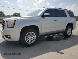 2017 GMC Yukon SLT z VIN 1GKS1BKC4HR375877, wystawiony jako Copart lot #55150545 z przebiegiem 144 788 mil mil oraz Szkoda całkowita • Salvage title. Historia ofert i sprzedaży dostępna na DreamBid. Obrazek 1.