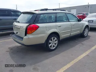 2007 Subaru Legacy Outback Limited with VIN 4S4BP62C777305085, listed as a IAAI auction lot 42432794 with 124,302 mi miles and . Bid and sale history available at DreamBid. Image 4.