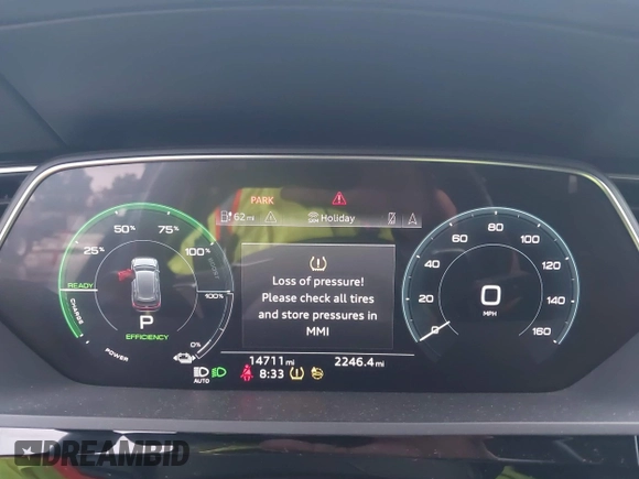 2022 Audi e-tron Premium Plus with VIN WA1LAAGE5NB022695, listed as a IAAI auction lot 41181338 with 14,711 mi miles and . Bid and sale history available at DreamBid. Image 7.