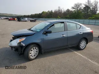 2015 Nissan Versa SV with VIN 3N1CN7AP0FL805322, listed as a Copart auction lot 59429635 with 39,566 mi miles and Salvage title. Bid and sale history available at DreamBid. Image 1.