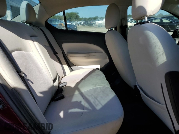 2018 Mitsubishi Mirage ES z VIN ML32F3FJ1JHF09662, wystawiony jako Copart lot #58352485 z przebiegiem 83 880 mil mil oraz Szkoda całkowita • Salvage title. Historia ofert i sprzedaży dostępna na DreamBid. Obrazek 10.