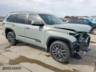2024 Toyota Sequoia SR5 with VIN 7SVAAABA5RX047564, listed as a Copart auction lot 47089155 with 7,301 mi miles and Salvage Title. Bid and sale history available at carsss.com. Image 4.