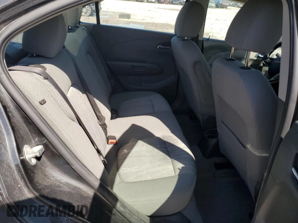 2016 Chevrolet Sonic LT z VIN 1G1JC5SH6G4126869, wystawiony jako Copart lot #49103155 z przebiegiem 199 131 mil mil oraz Szkoda całkowita • Salvage title. Historia ofert i sprzedaży dostępna na DreamBid. Obrazek 10.