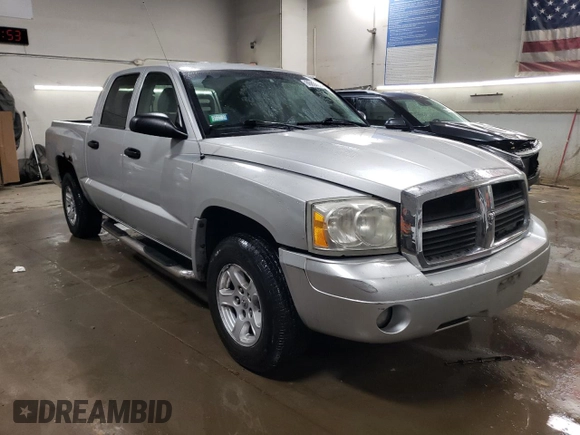 2005 Dodge Dakota SLT with VIN 1D7HE48K25S134365, listed as a Copart auction lot 86855904 with 151,533 mi miles and Salvage Title. Bid and sale history available at DreamBid. Image 4.