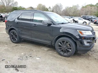 2017 Ford Explorer XLT with VIN 1FM5K8D88HGD20051, listed as a Copart auction lot 52069405 with 114,931 mi miles and Salvage Title. Bid and sale history available at DreamBid. Image 4.