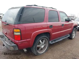 2006 Chevrolet Tahoe LS with VIN 1GNEC13V96R123608, listed as a IAAI auction lot 41878369 with 228,324 mi miles. Bid and sale history available at carsss.com. Image 4.