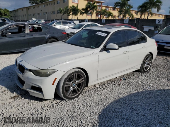 2013 BMW 3 Series 328i with VIN WBA3C1C5XDK104391, listed as a Copart auction lot 49204125 with 208,339 mi miles and Clean Title. Bid and sale history available at carsss.com. Image 1.