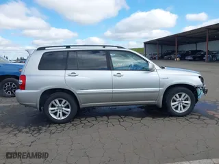 2006 Toyota Highlander Hybrid with VIN JTEEW21A760033797, listed as a IAAI auction lot 41931586 with 283,045 mi miles. Bid and sale history available at carsss.com. Image 14.