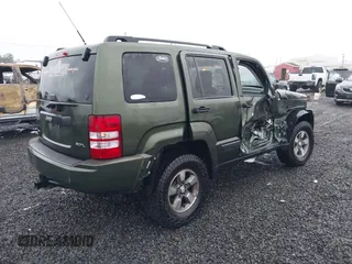 2008 Jeep Liberty Sport with VIN 1J8GN28K48W215447, listed as a IAAI auction lot 41159200 with 188,958 mi miles. Bid and sale history available at carsss.com. Image 4.