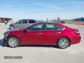 2018 Nissan Altima SR with VIN 1N4AL3AP2JC232503, listed as a IAAI auction lot 41824936 with 115,366 mi miles and . Bid and sale history available at carsss.com. Image 14.