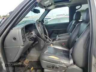 2004 Chevrolet Avalanche Z71 with VIN 3GNEK12T14G243631, listed as a Copart auction lot 67599194 with 142,422 mi miles and Clean Title. Bid and sale history available at carsss.com. Image 7.