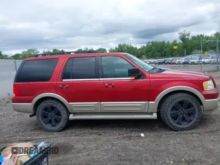 2005 Ford Expedition Eddie Bauer with VIN 1FMFU185X5LA26501, listed as a IAAI auction lot 42267874 with Not provided miles and . Bid and sale history available at DreamBid. Image 13.