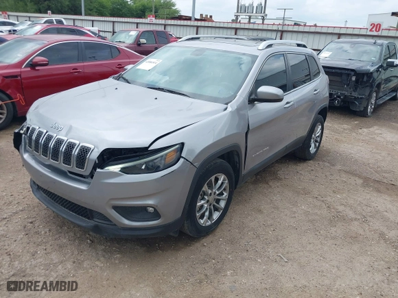 2019 Jeep Cherokee Latitude Plus with VIN 1C4PJLLB5KD128613, listed as a IAAI auction lot 42086514 with 131,557 mi miles. Bid and sale history available at carsss.com. Image 18.