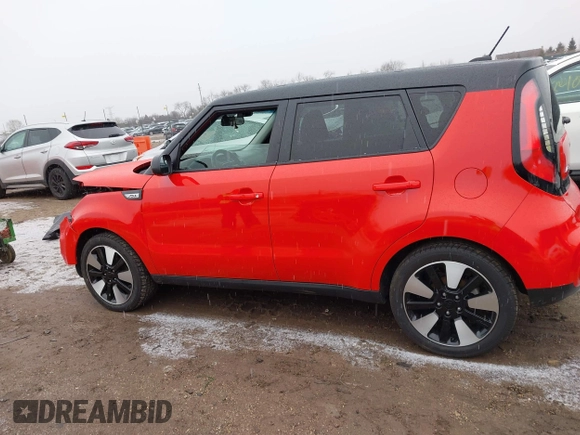 2018 Kia Soul + with VIN KNDJP3A53J7539782, listed as a IAAI auction lot 41743823 with 68,640 mi miles. Bid and sale history available at carsss.com. Image 15.