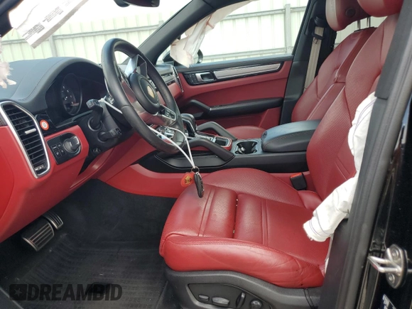 2023 Porsche Cayenne S z VIN WP1AB2AY7PDA14204, wystawiony jako Copart lot #66820264 z przebiegiem 37 012 mil mil oraz Szkoda całkowita • Salvage title. Historia ofert i sprzedaży dostępna na DreamBid. Obrazek 7.