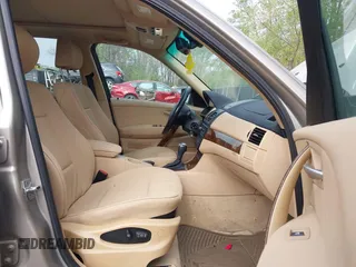 2007 BMW X3 3.0si with VIN WBXPC93427WF26426, listed as a IAAI auction lot 42052933 with 111,944 mi miles. Bid and sale history available at carsss.com. Image 5.