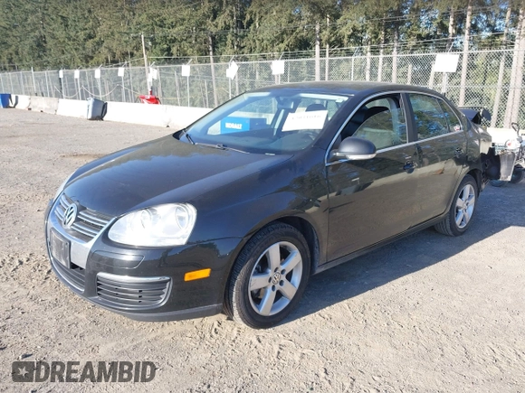 2008 Volkswagen Jetta Sedan SE with VIN 3VWRM71K68M023082, listed as a IAAI auction lot 42031616 with 190,884 mi miles. Bid and sale history available at carsss.com. Image 2.