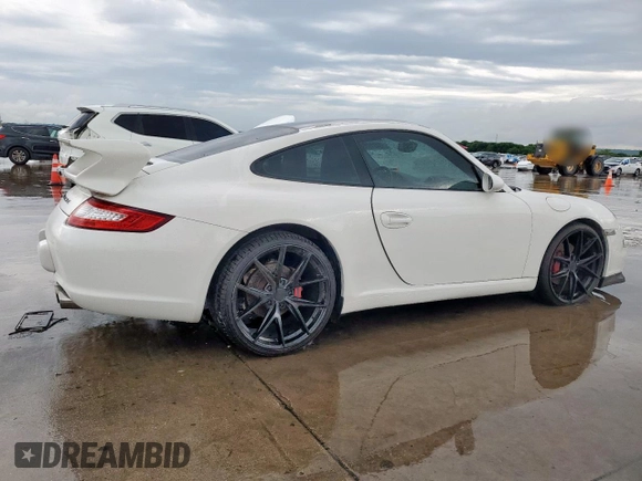 2008 Porsche 911 with VIN WP0AA29948S710131, listed as a Copart auction lot 55487605 with 111,464 mi miles and Clean Title. Bid and sale history available at DreamBid. Image 3.