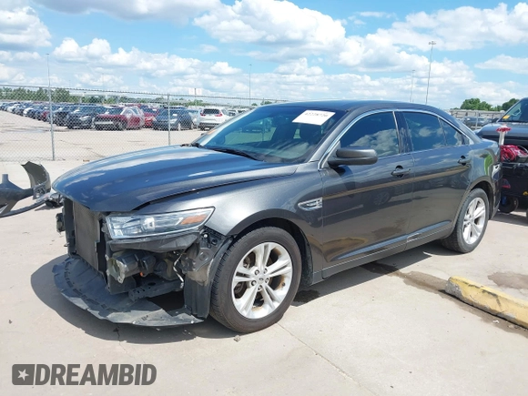 2018 Ford Taurus SEL z VIN 1FAHP2E81JG111809, wystawiony jako IAAI lot #42228720 z przebiegiem 83 532 mil mil oraz . Historia ofert i sprzedaży dostępna na DreamBid. Obrazek 2.