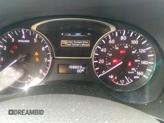 2014 Nissan Pathfinder SV with VIN 5N1AR2MM7EC710811, listed as a IAAI auction lot 42142870 with 158,803 mi miles. Bid and sale history available at carsss.com. Image 7.