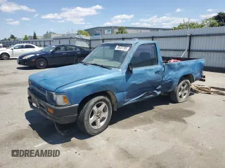 1995 Toyota Pickup with VIN 4TARN81A0SZ323666, listed as a Copart auction lot 56431705 with 399,503 mi miles and Salvage title. Bid and sale history available at DreamBid. Image 1.