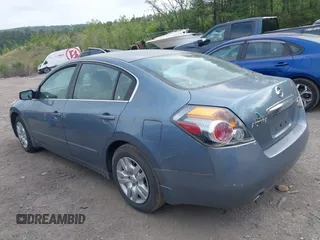 2010 Nissan Altima 2.5 SL with VIN 1N4AL2AP2AN516597, listed as a IAAI auction lot 42065914 with 141,538 mi miles. Bid and sale history available at carsss.com. Image 3.