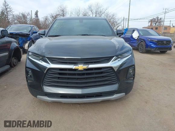 2020 Chevrolet Blazer LT z VIN 3GNKBBRA9LS595817, wystawiony jako IAAI lot #41833151 z przebiegiem 104 486 mil mil oraz . Historia ofert i sprzedaży dostępna na DreamBid. Obrazek 12.