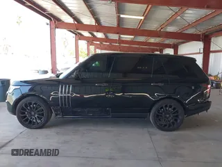 2015 Land Rover Range Rover Autobiography z VIN SALGV3TFXFA237897, wystawiony jako IAAI lot #42149731 z przebiegiem 138 772 mil mil oraz . Historia ofert i sprzedaży dostępna na DreamBid. Obrazek 14.
