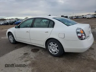 2004 Nissan Altima S with VIN 1N4AL11D14C124940, listed as a Copart auction lot 49412805 with 208,058 mi miles and Salvage Title. Bid and sale history available at carsss.com. Image 2.
