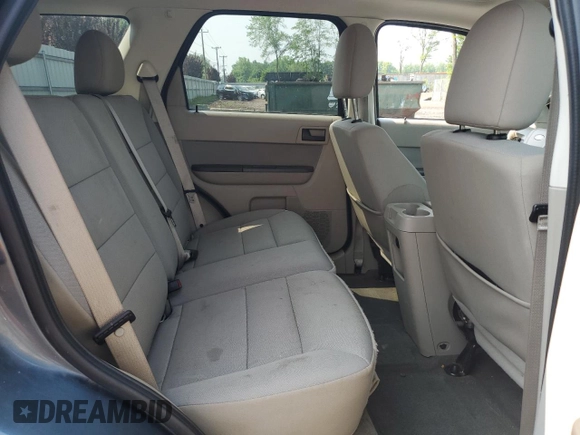 2012 Ford Escape XLT с VIN 1FMCU9DG9CKC72984, выставлен на аукционе Copart как лот 59854255 с пробегом 102 665 миль миль и Списание • Salvage title. История ставок и продаж доступна на DreamBid. Изображение 10.