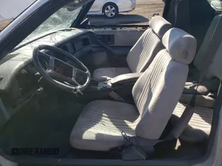 1988 Pontiac Firebird z VIN 1G2FS21S4JL245615, wystawiony jako Copart lot #73486314 z przebiegiem 144 774 mil mil oraz Czysty tytuł • Clean title. Historia ofert i sprzedaży dostępna na DreamBid. Obrazek 7.